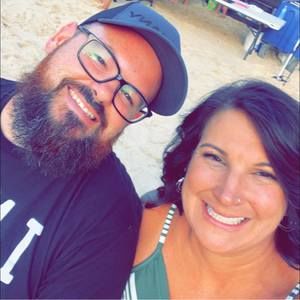 Meet your Posher, Leslie